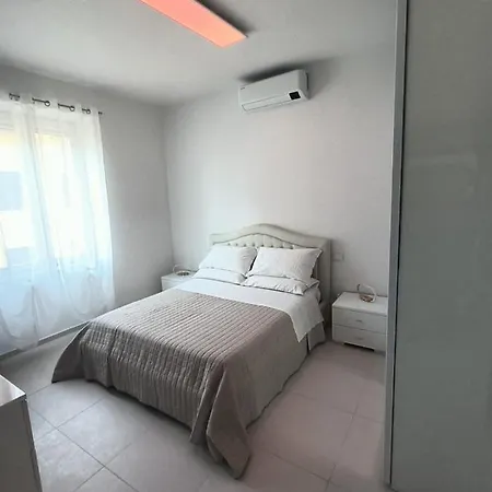 بيت للعطل Il Divano Rosso فولينيو