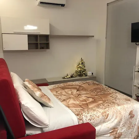 Il Divano Rosso *